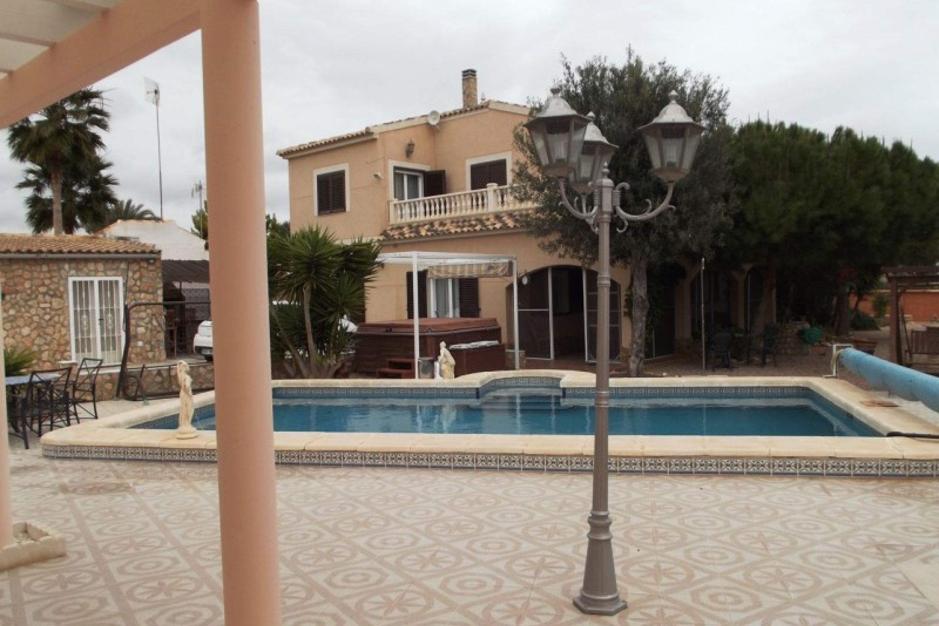 Bargain property for sale cheap La Zenia near Cabo Roig Spain