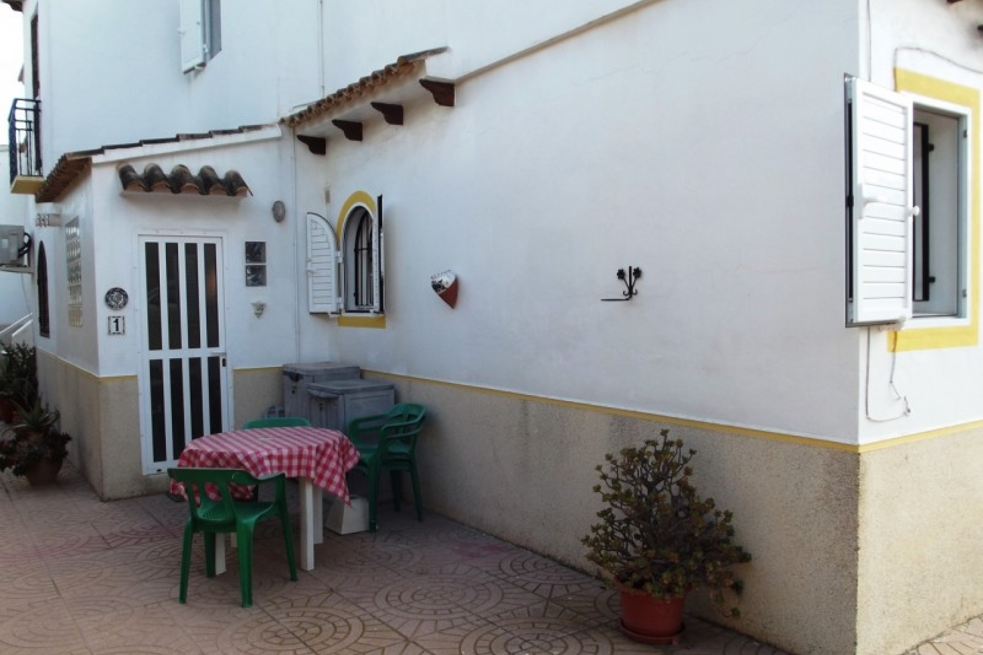 Bargain Villamartin property for sale cheap near La Zenia Spain