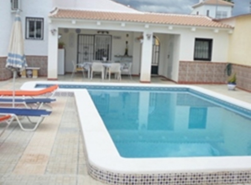 Cheap bargain detached villa for sale la siesta pool