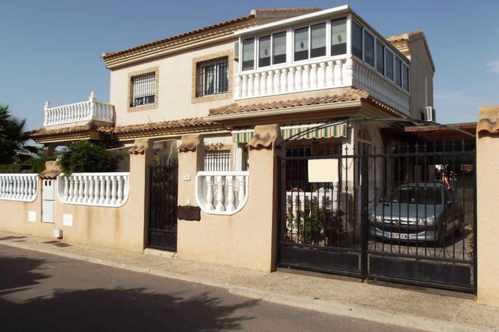 Cheap bargain property in Playa Flamenca  Costa Blanca Spain