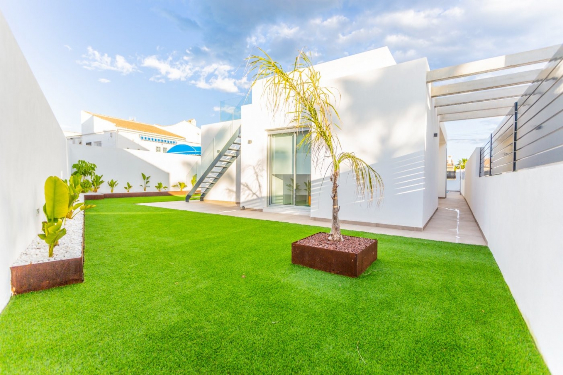 New Property for sale - Villa for sale - Torrevieja - La Torreta Florida