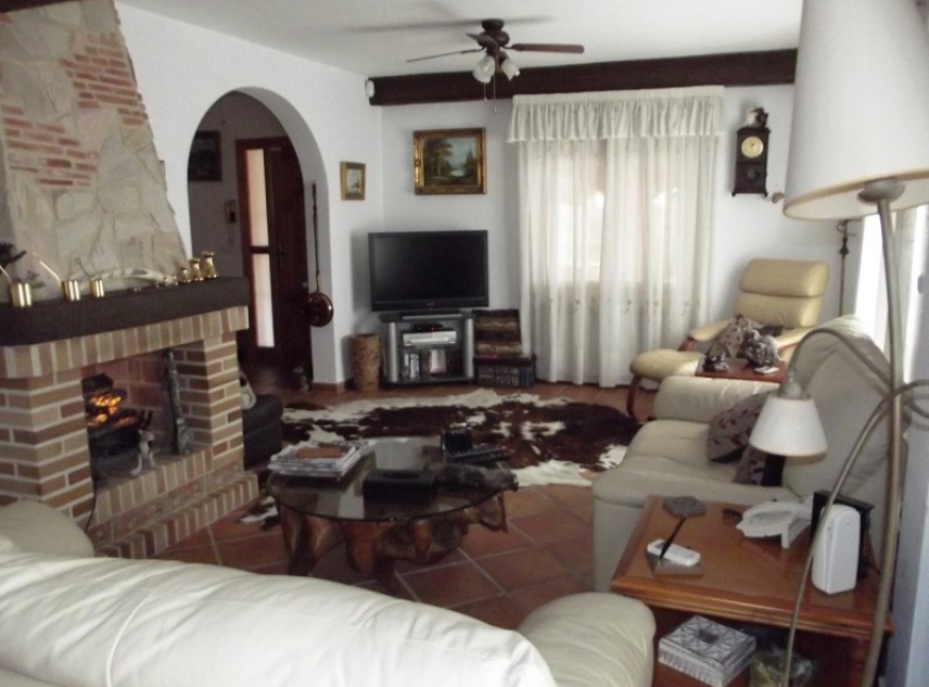 Property for sale cheap near Cabo Roig bargain La Zenia Spain