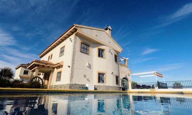 Villa for sale - Propriété à vendre - San Miguel de Salinas - Los Communicaciones