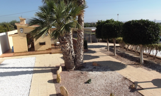 Property on Hold - Villa for sale - Los Montesinos