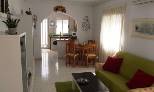 bargain villa for sale, cheap property for sale in benimar, close to benijofar, rojales and quesada, costa blanca, spain for sale.