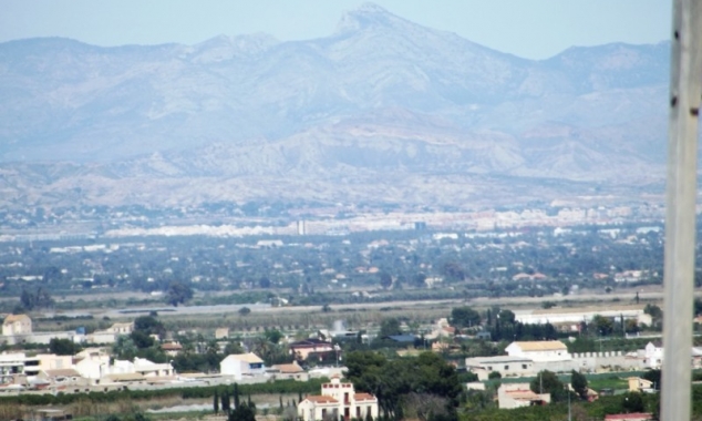 Cheap bargain property for sale, cheap property in Rojales close to Quesada, Guardamar and Benijofar, costa blanca for sale.