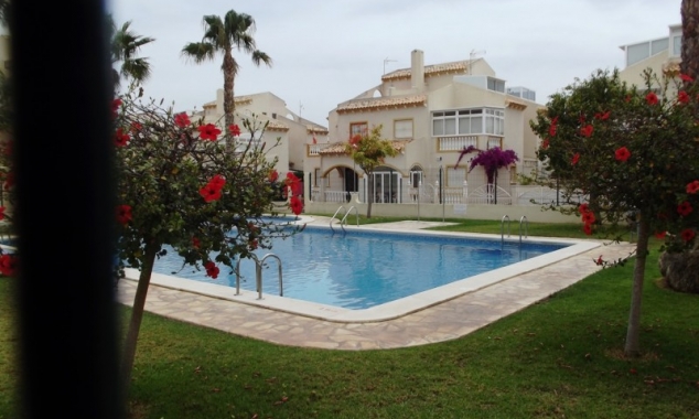 Property for sale cheap bargain Orihuela Costa Playa Flamenca