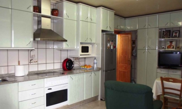 bargain villa los montesinos kitchen