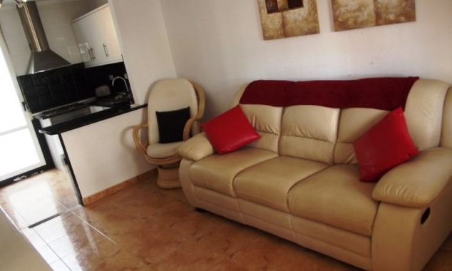 Cheap bargain property for sale Altos del Limonar, Torrevieja lounge