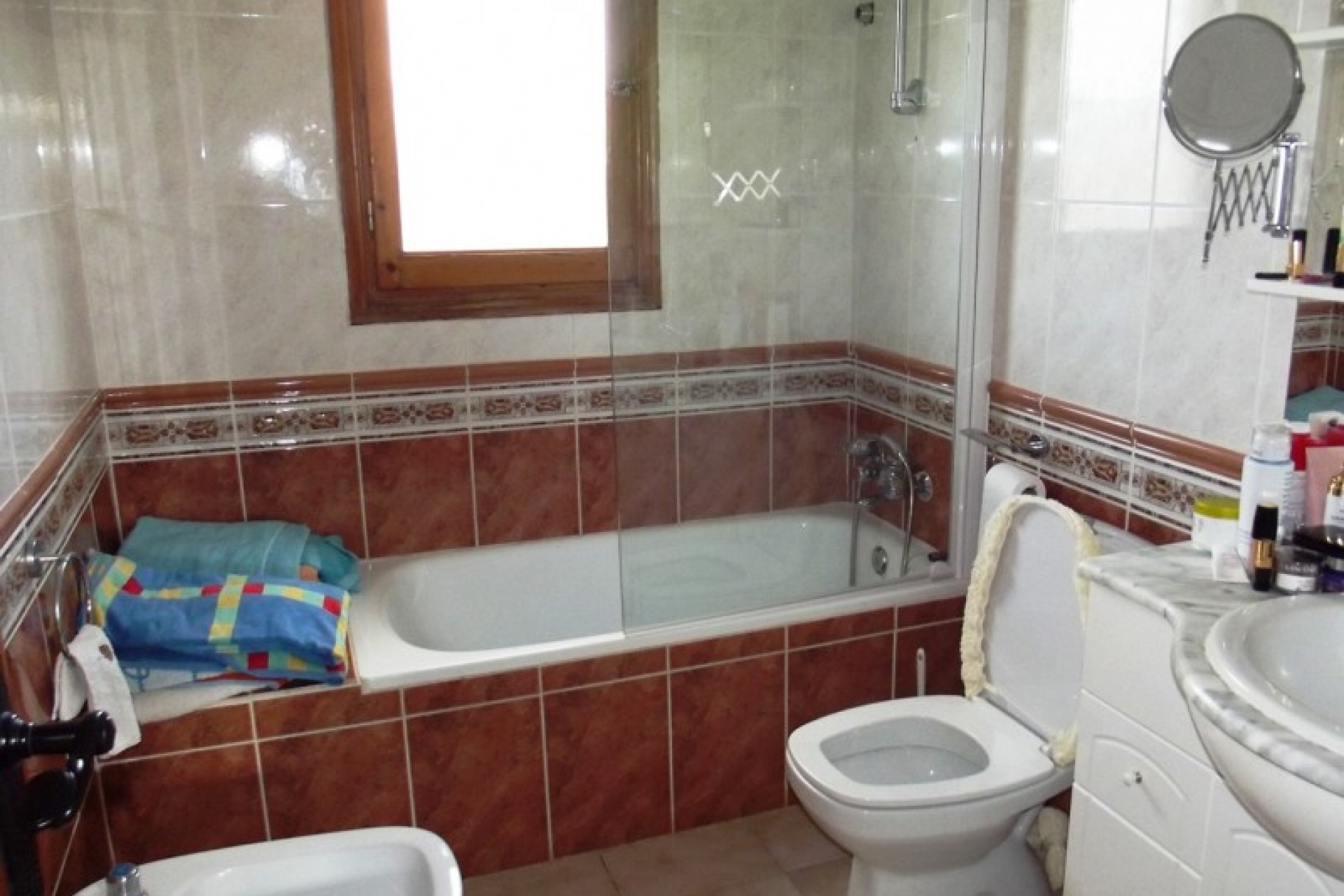 For sale on Spains Costa Blanca, close to Torrevieja and La Siesta, cheap, bargain Villa, for sale property in San Luis