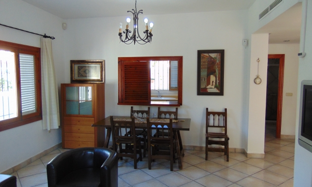 Property on Hold - Villa for sale - Orihuela Costa - La Zenia